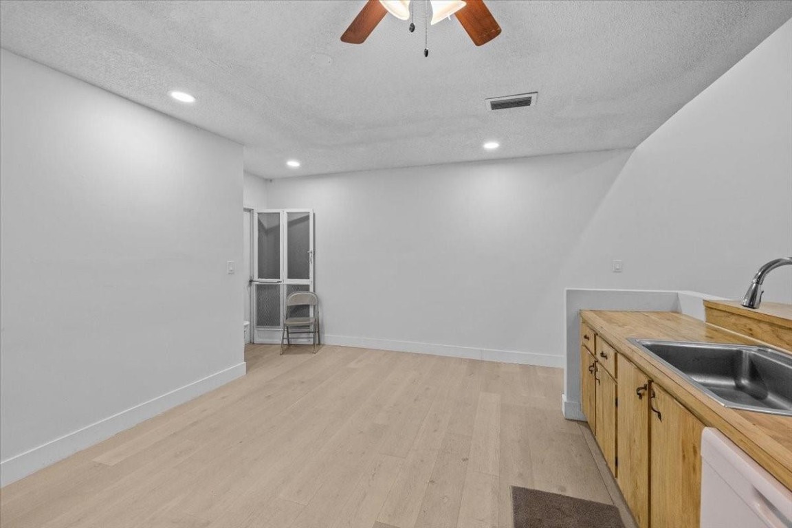 MAPLELEAF PATIO VILLAS AT - Residential