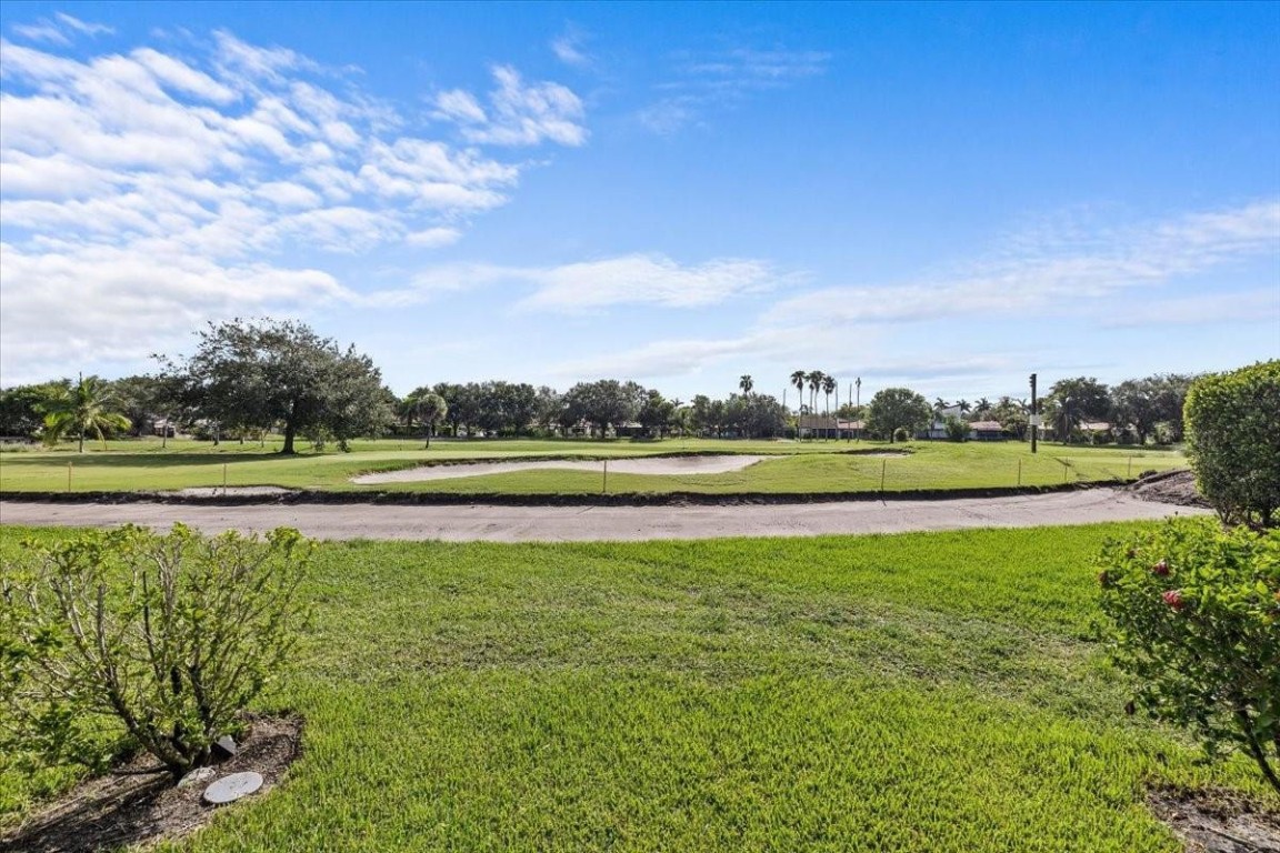 MAPLELEAF PATIO VILLAS AT - Residential