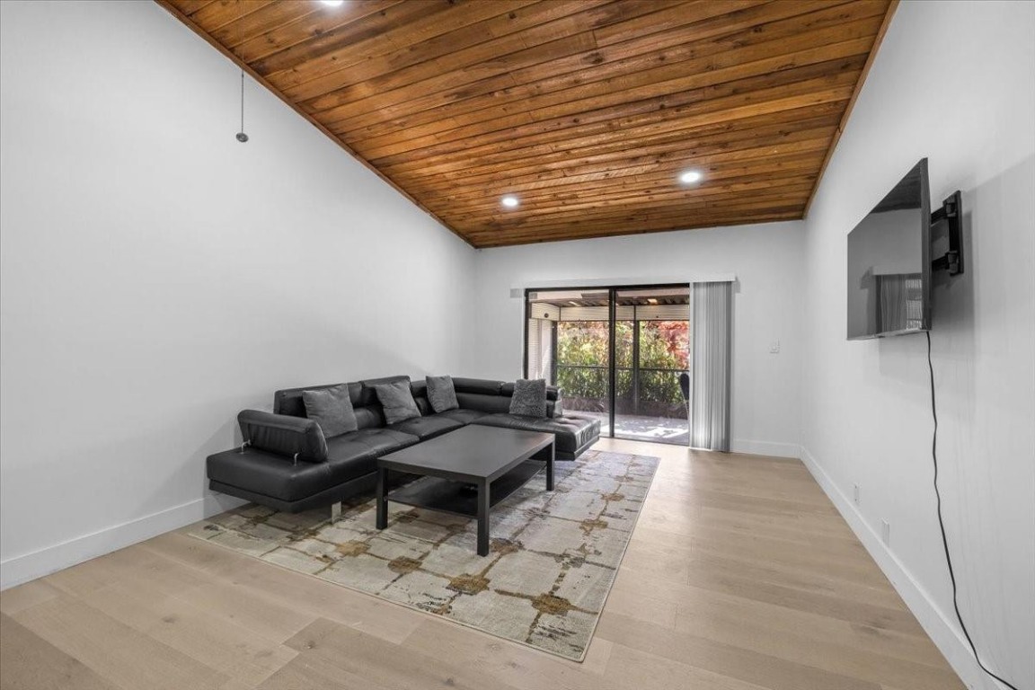 MAPLELEAF PATIO VILLAS AT - Residential