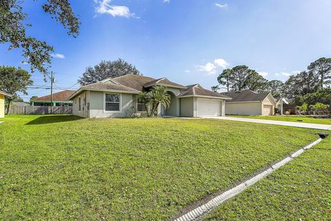 A home in Port St Lucie