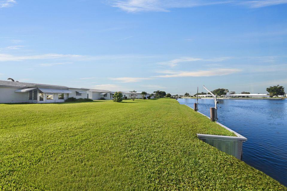 PALM BEACH LEISUREVILLE REPLAT - Residential Lease