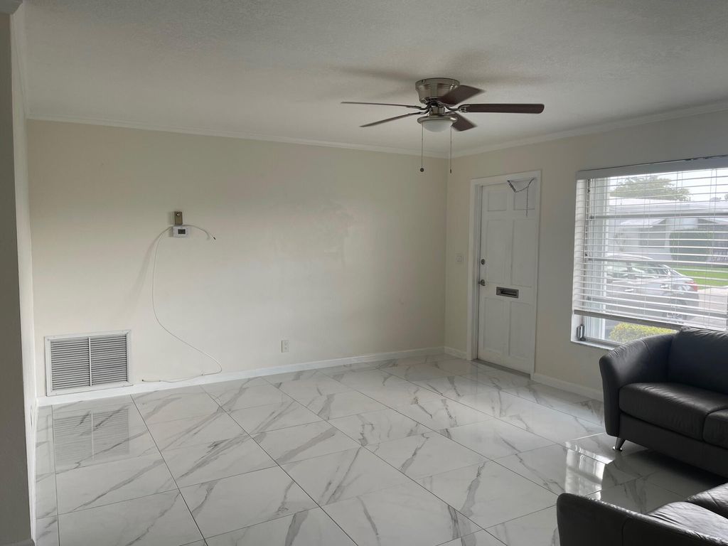 Photo of 131 NW 14th Street, Boynton Beach, FL 33426 (MLS # R11166809)