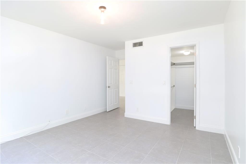 Palm Villas - Residential