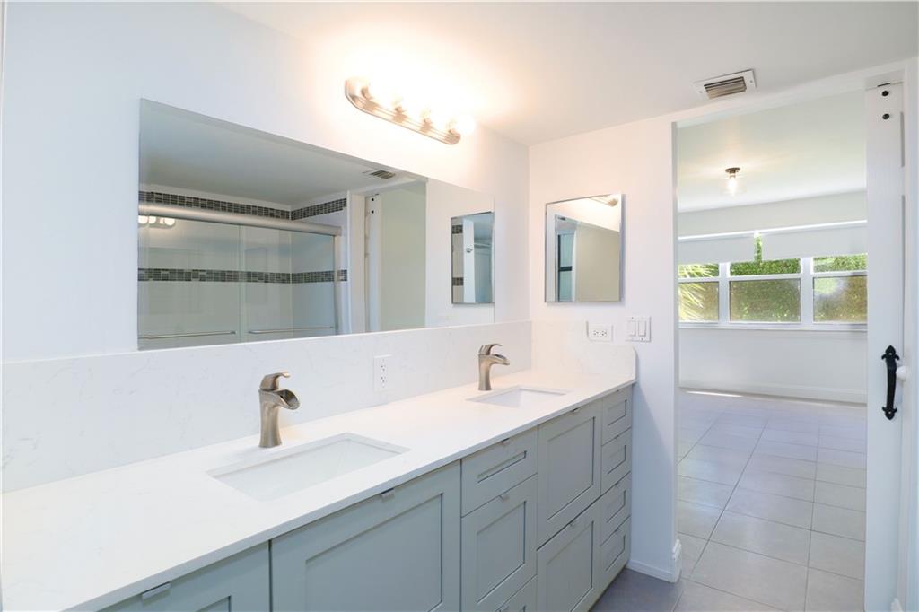 Palm Villas - Residential