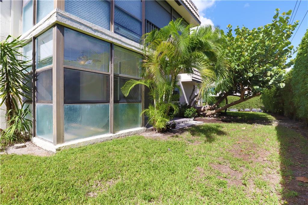 Palm Villas - Residential