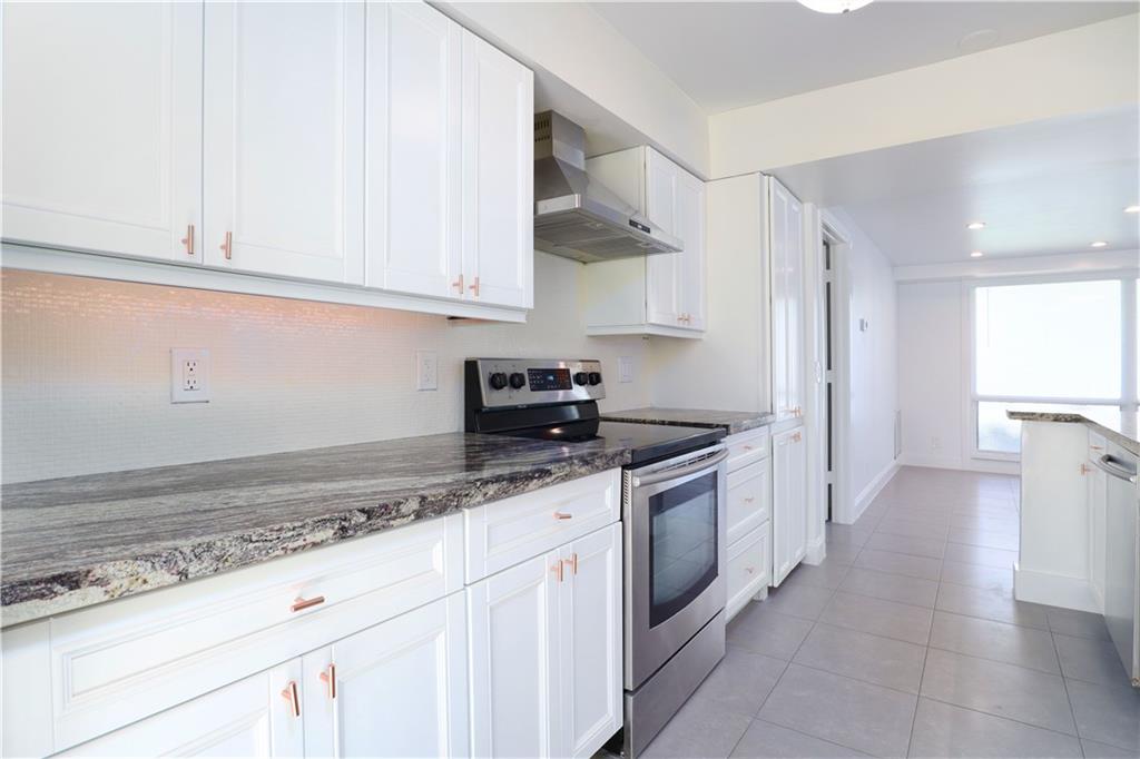 Palm Villas - Residential