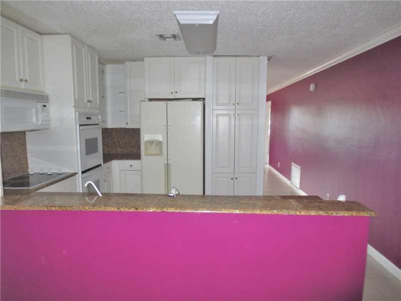 CASTLEWOOD - Residential