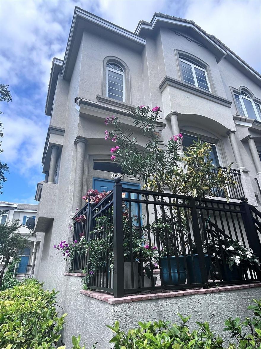 This rarely available large corner townhouse has 3 bedroom 3.5 baths, 2 car garage, open terrace, built in 2006, new roof in 2024 & all assessments are PAID. Centrally located  between Oakland & Commercial Blvd and a short drive to the beach. Interior features marble and ceramic floors, split bedroom layout, impact windows, separate laundry room with full size washer/dryer, wood kitchen cabinets with beautiful marble counter top. Recently painted. Fantastic East Fort Lauderdale location near excellent schools, hospital, shopping & dining.  Easy to show!