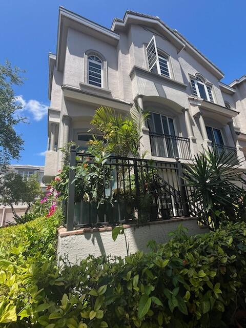 SOIGNE PLAT - Residential