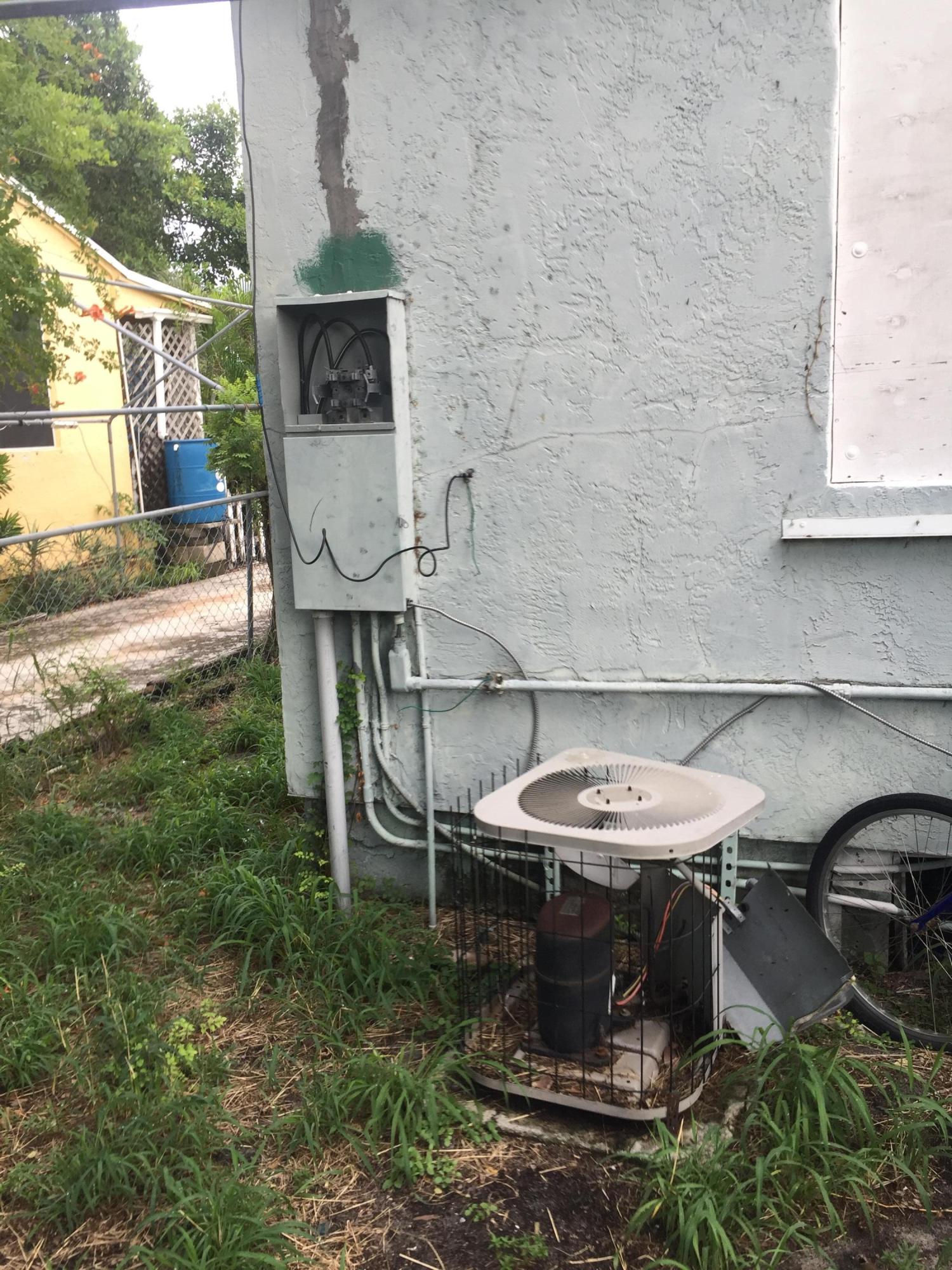 NORTH PALM BCH 2 - Residential