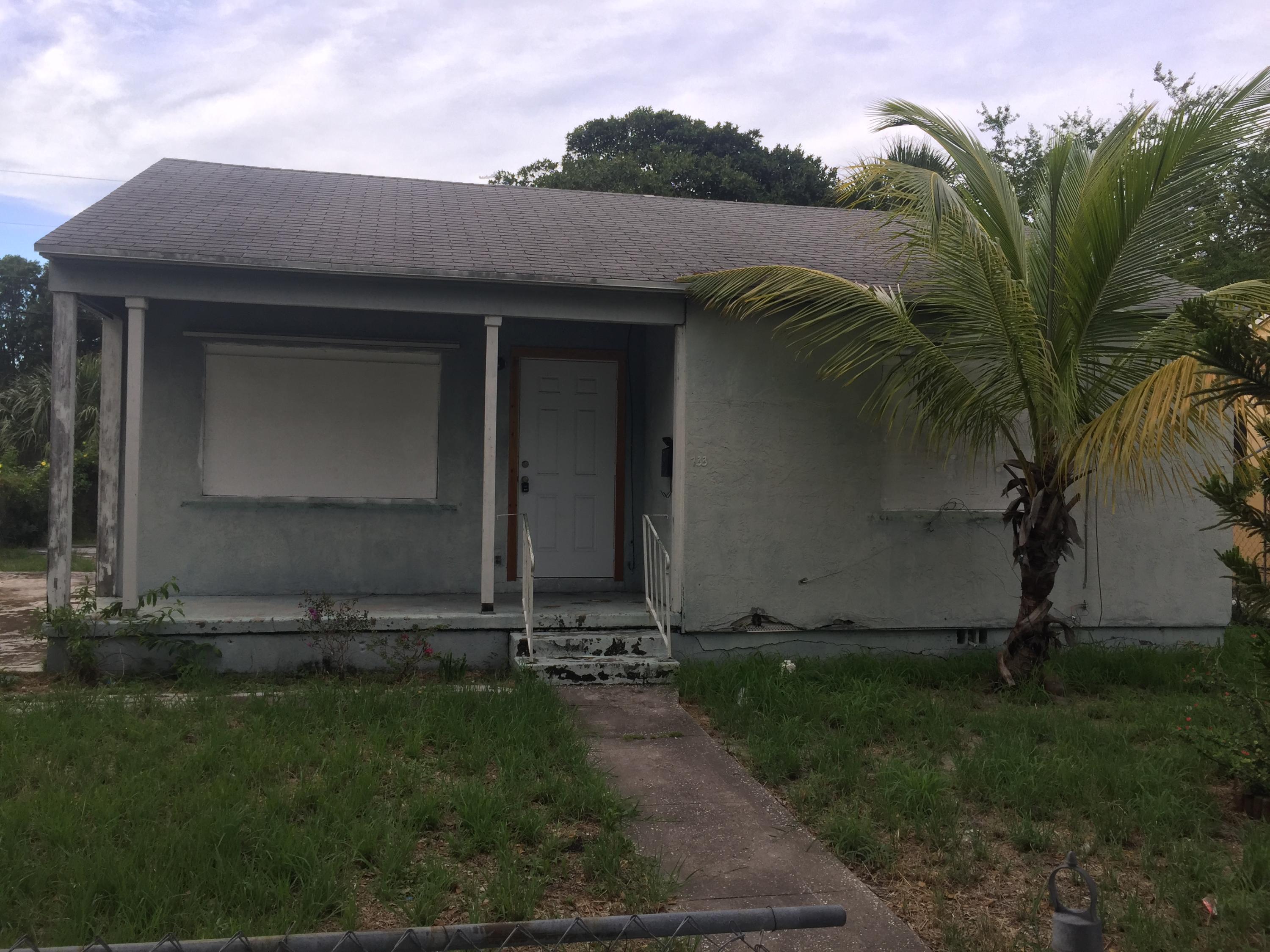 NORTH PALM BCH 2 - Residential