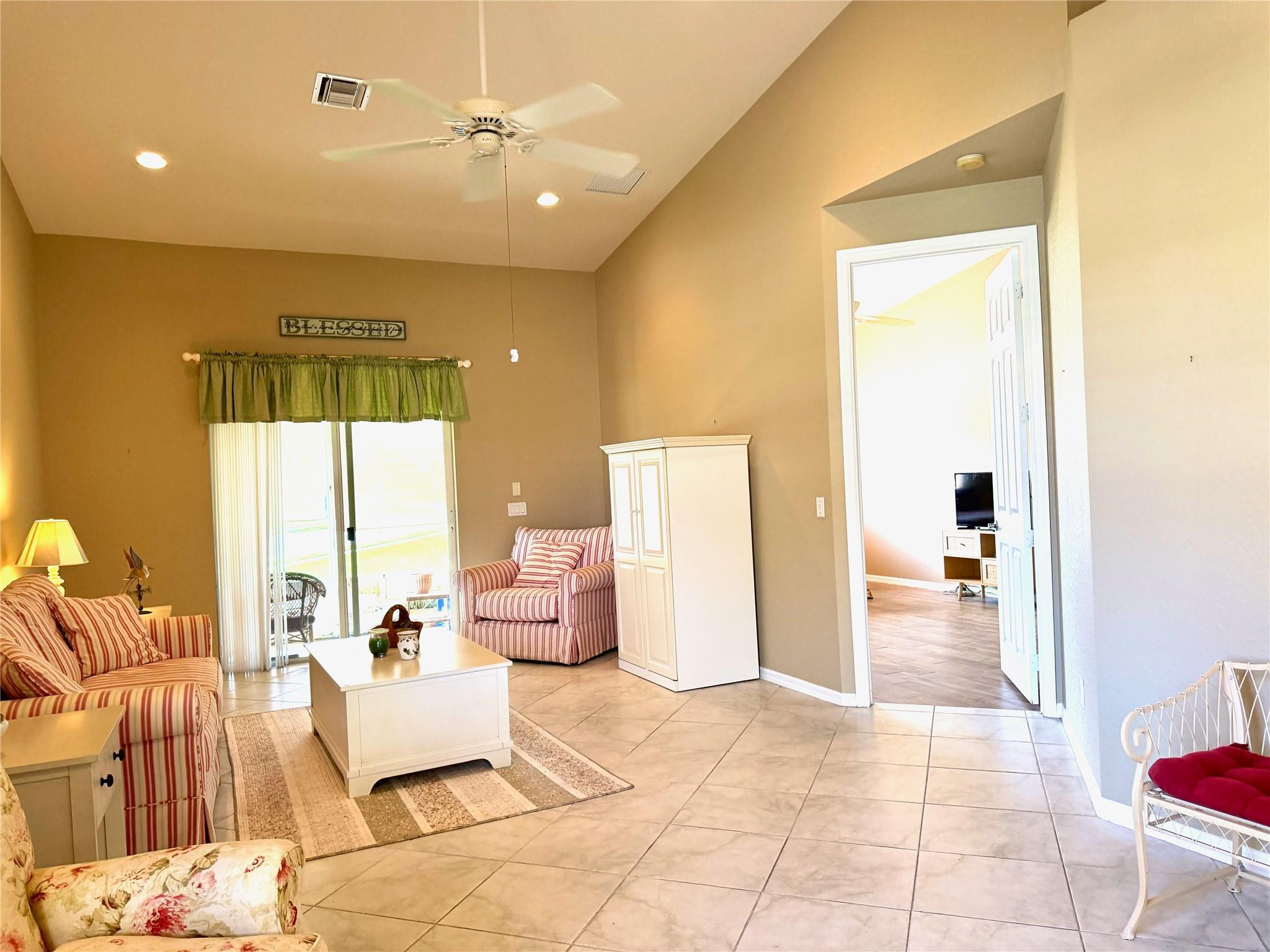 6510 Oxford Circle 101