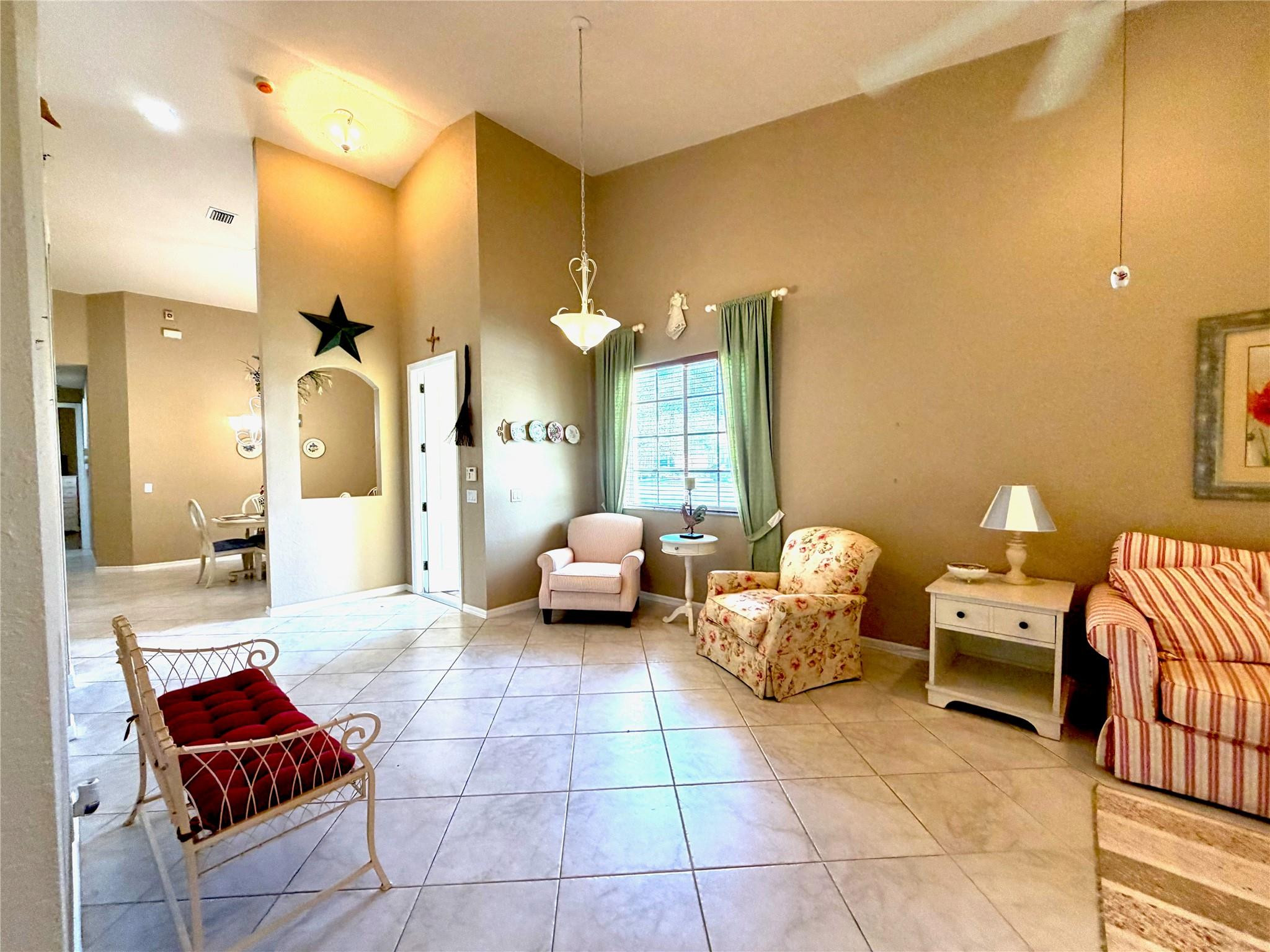 6510 Oxford Circle 101