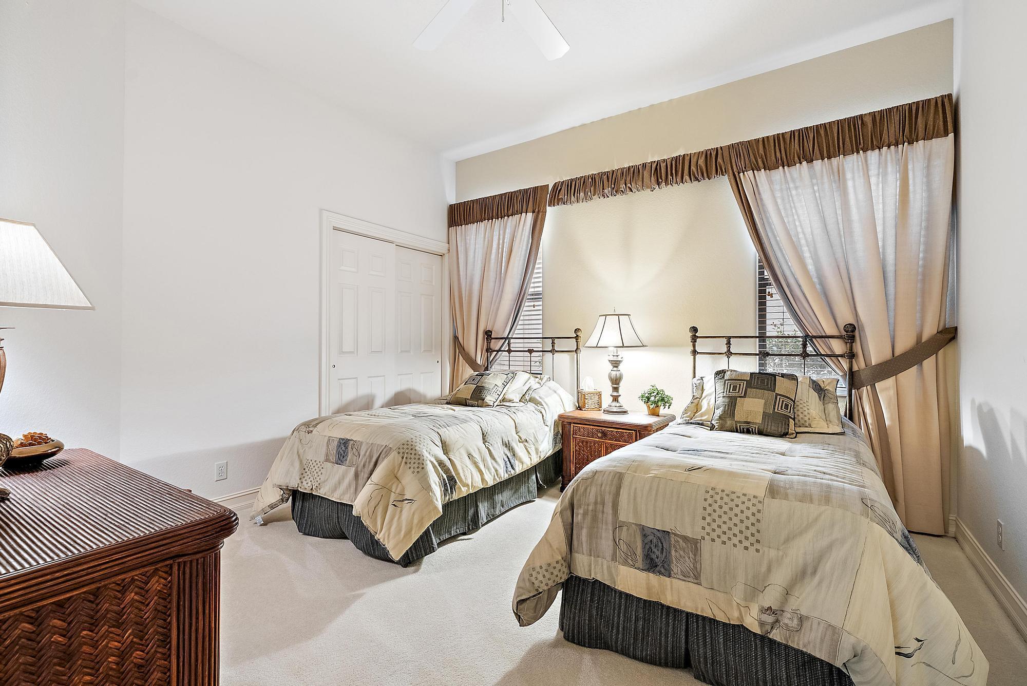 IBIS GOLF AND COUNTRY CLU - Residential