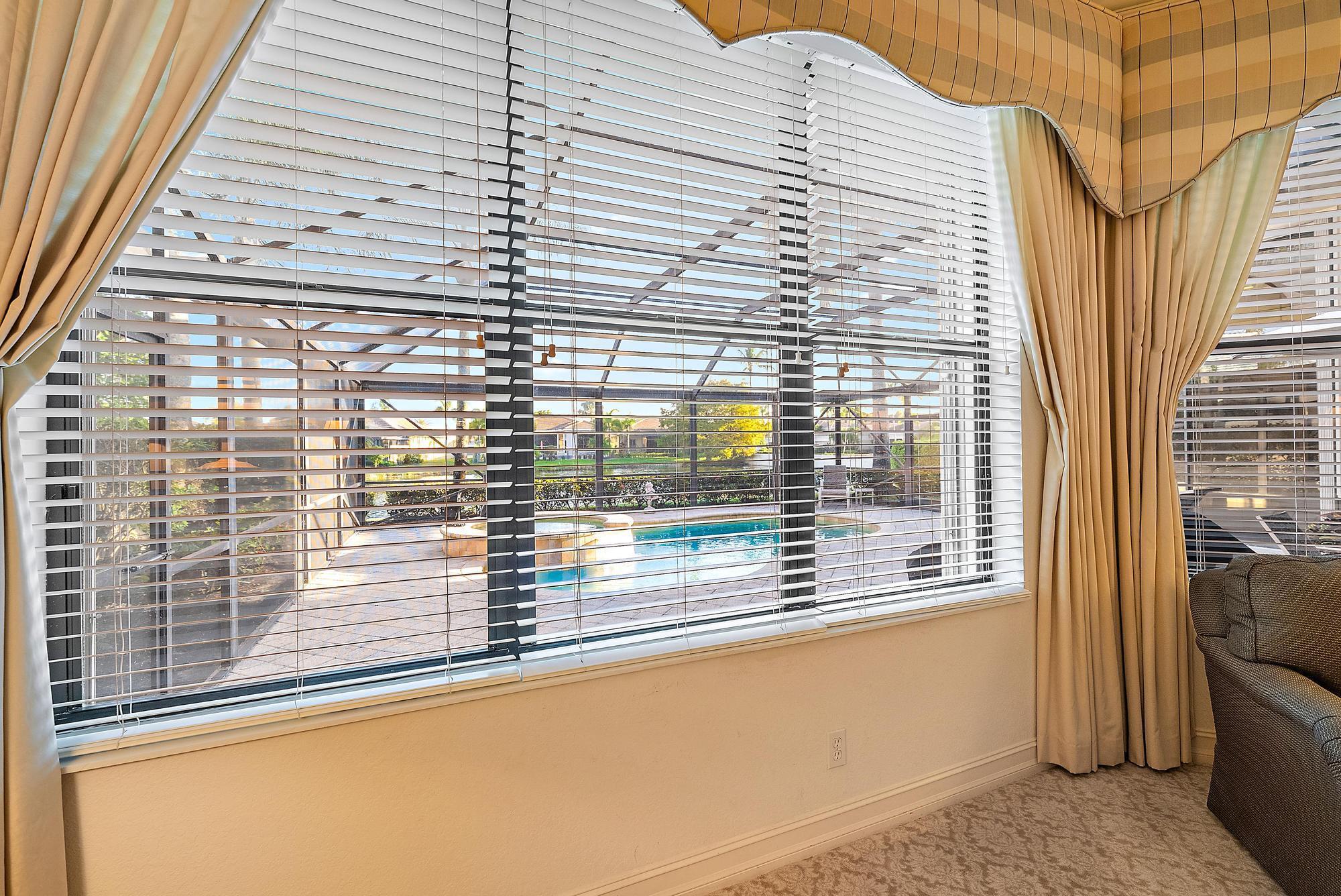 IBIS GOLF AND COUNTRY CLU - Residential