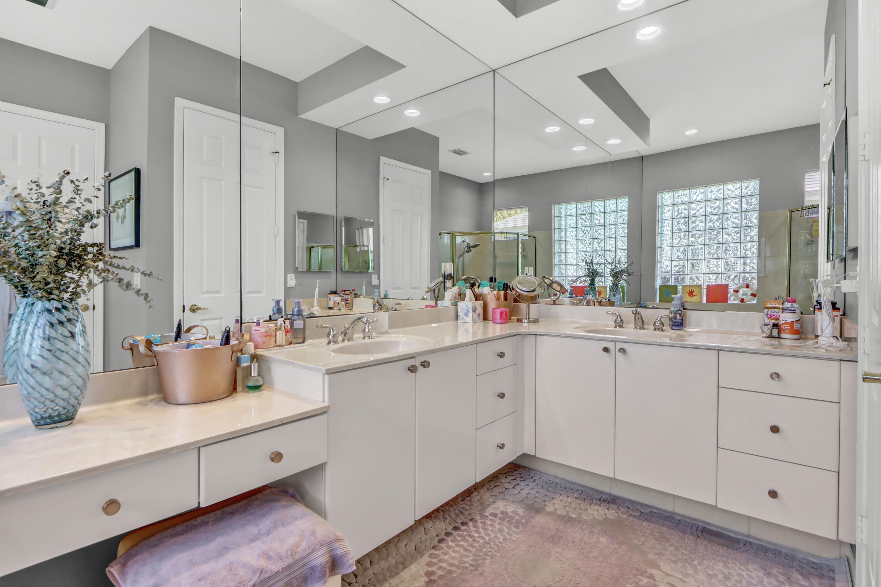 Hamilton Place - Residential Lease