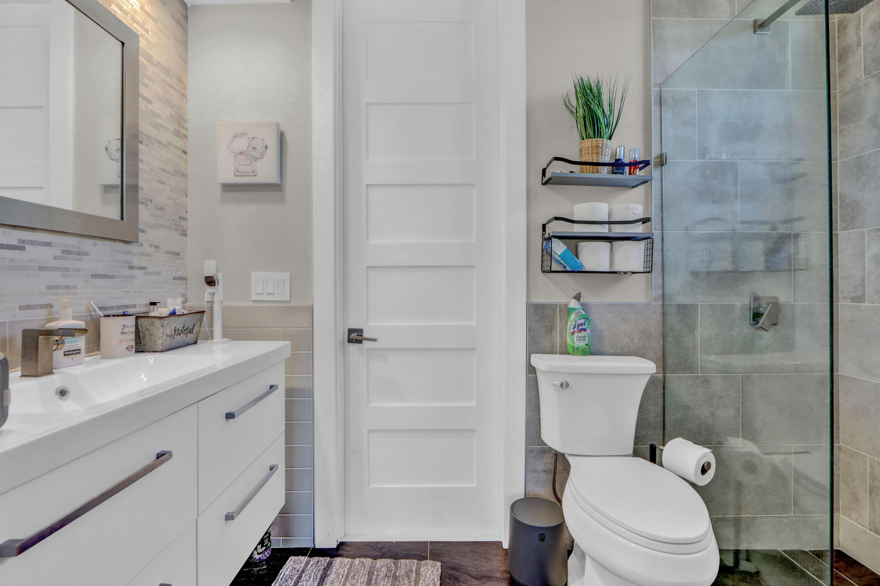 Hamilton Place - Residential Lease