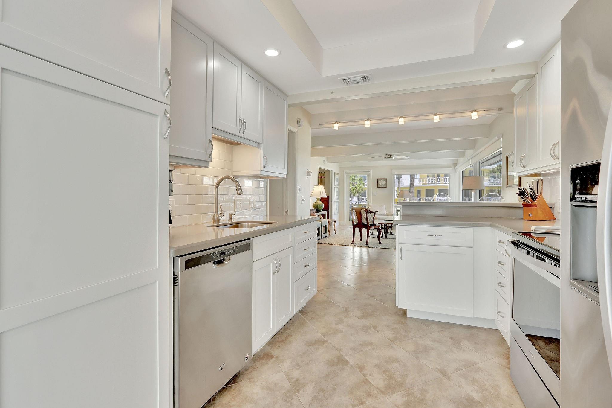 Orleans Chateau & Villas - Residential Lease