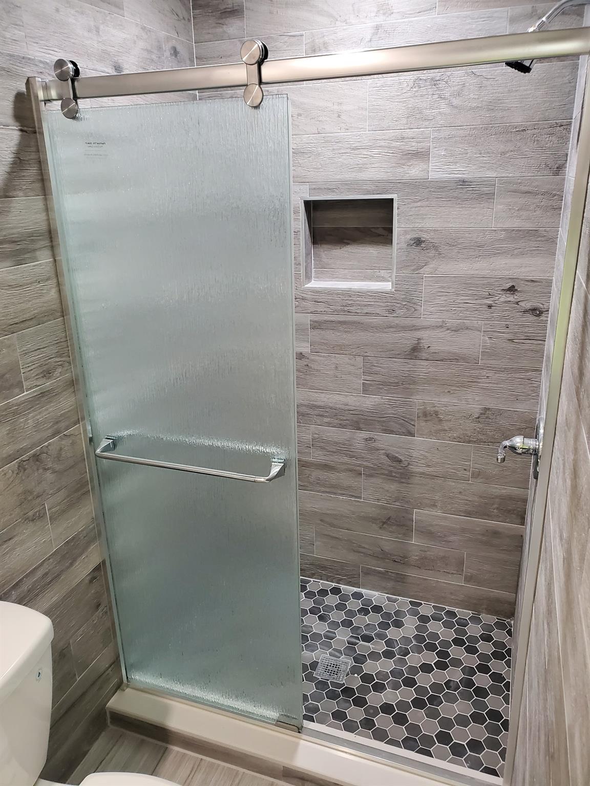 PINEHURST - Residential Lease