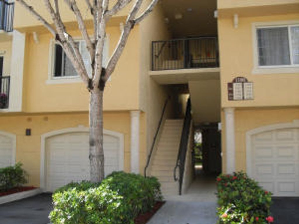 Photo of 1100 Crestwood Court S #1108, Royal Palm Beach, FL 33411 (MLS # R11165154)