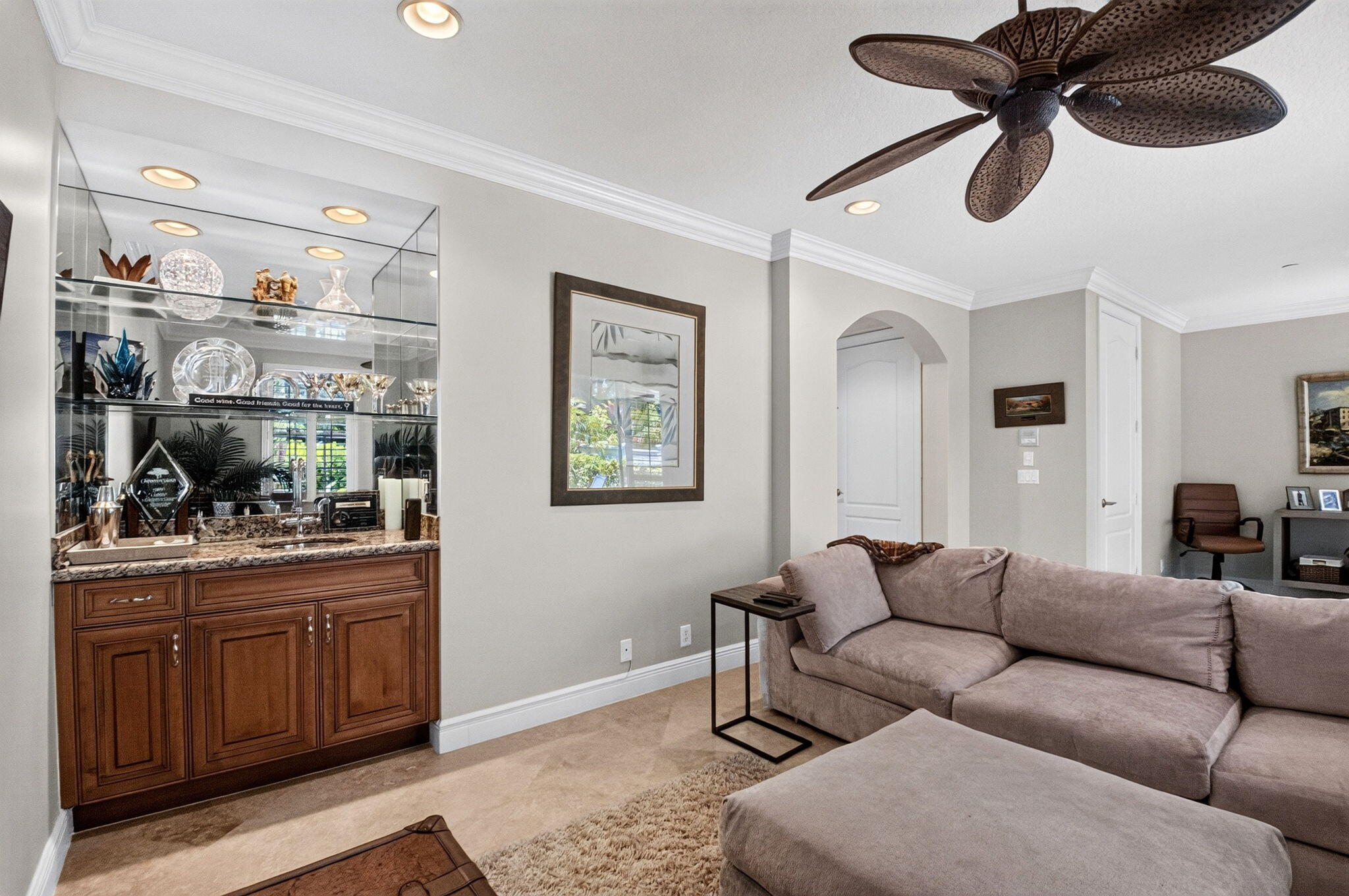 Properties | Stephanie Kaufman 612 NE FRANCESCA Lane
