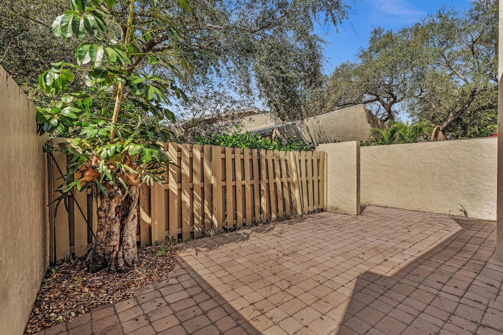 WOODLET - Residential