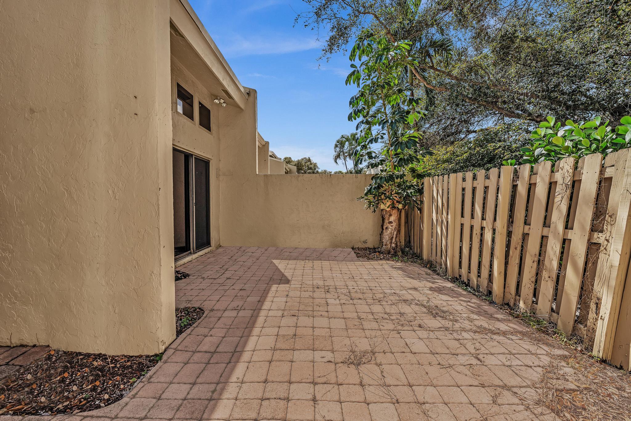 WOODLET - Residential