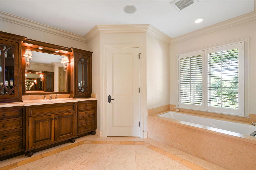 ESPLANADE ESTATES - Residential