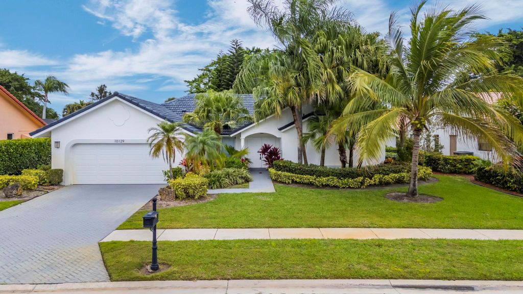 Photo of 10129 Canoe Brook Circle, Boca Raton, FL 33498 (MLS # R11104165)