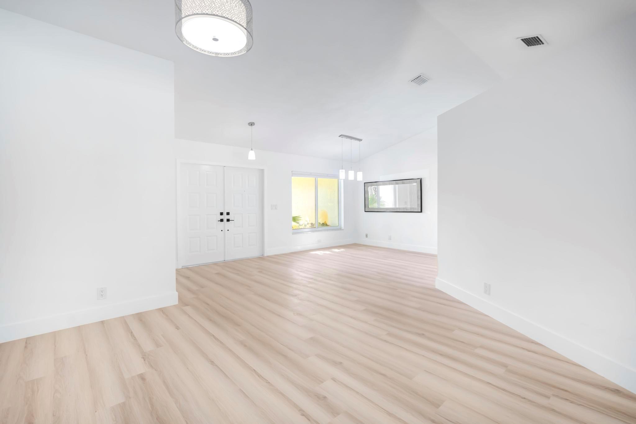 10129 Canoe Brook Circle