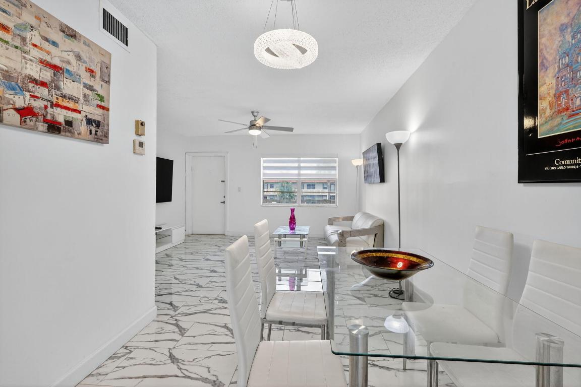 VILLAGES OF ORIOLE ABBEY CONDO - Residential