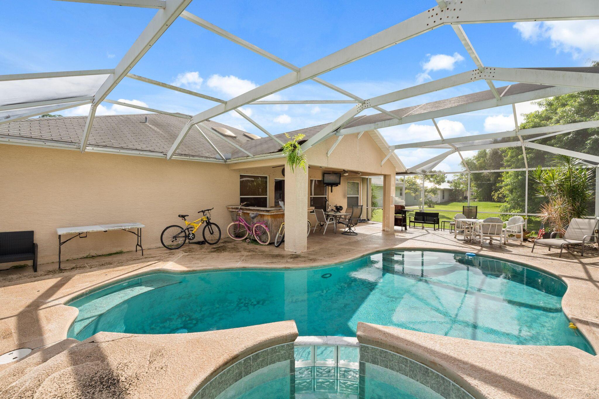 PORT ST LUCIE SECTION 13 - Residential