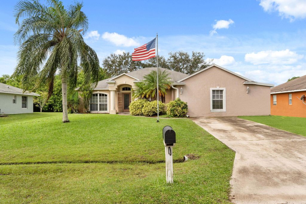 Photo of 1874 SW Gemini Lane, Port Saint Lucie, FL 34984 (MLS # R11128107)