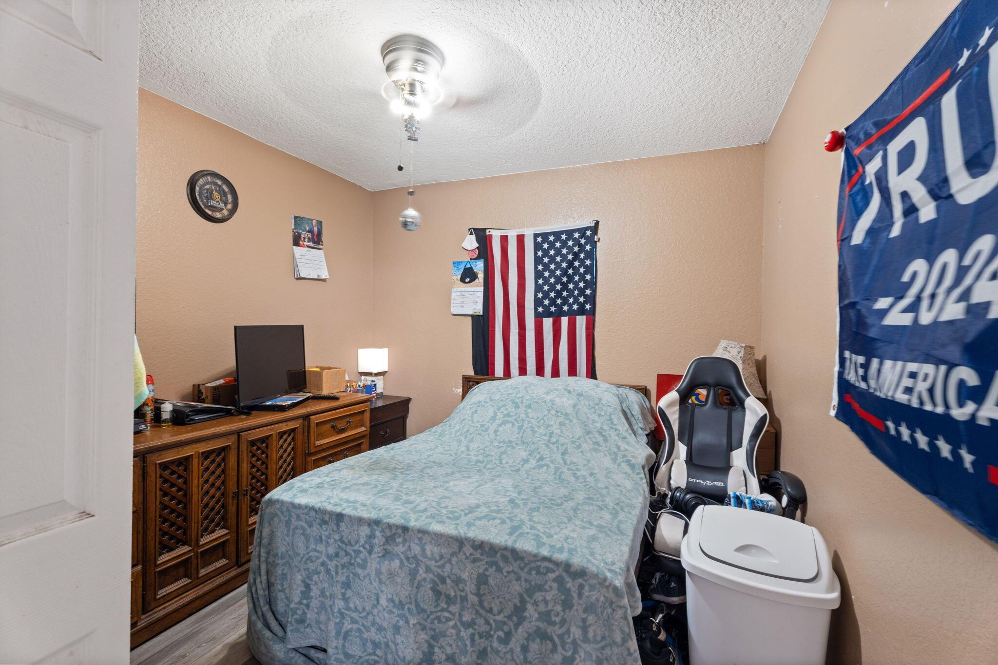 PORT ST LUCIE SECTION 13 - Residential