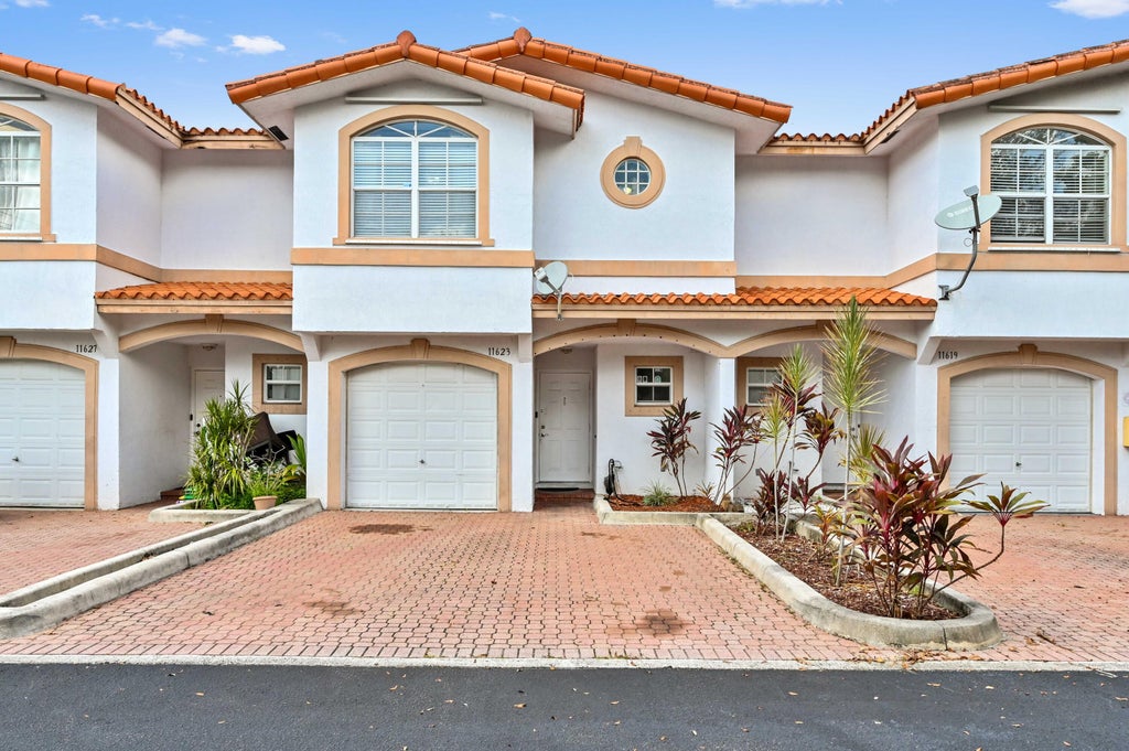 Photo of 11623 NW 26th Court, Coral Springs, FL 33065 (MLS # R11075287)