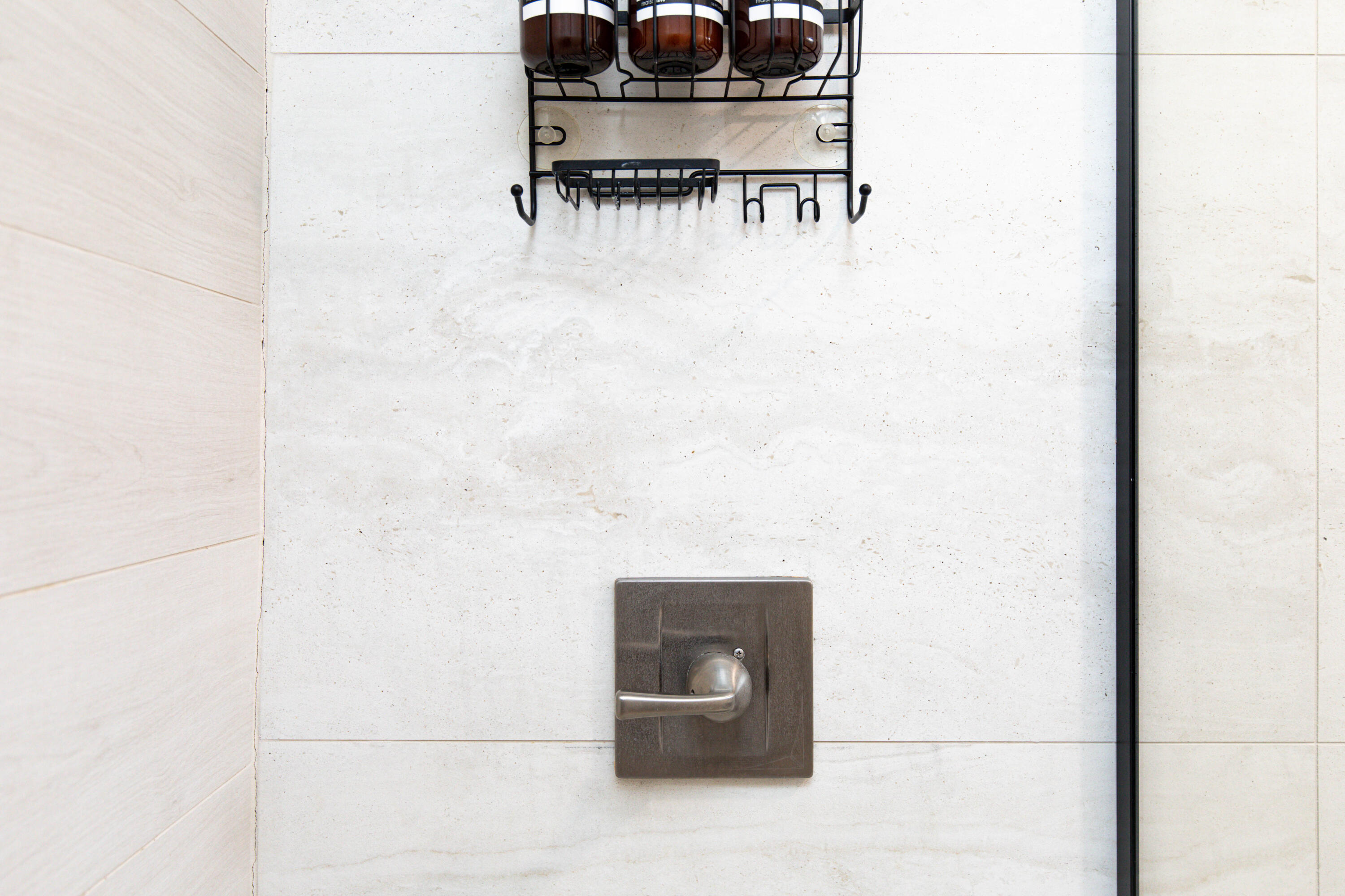 HOLLYWOOD - Residential Lease