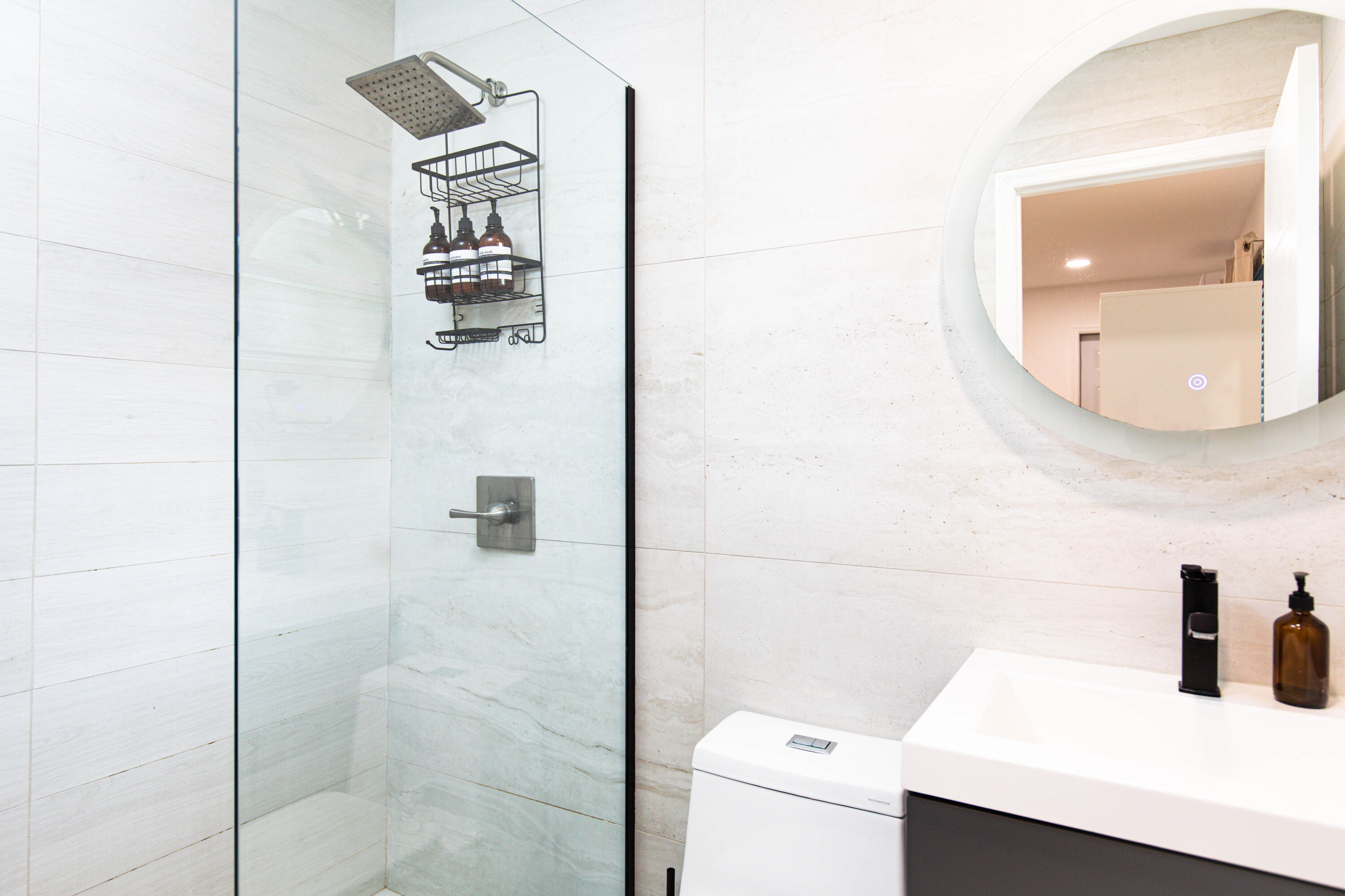 HOLLYWOOD - Residential Lease