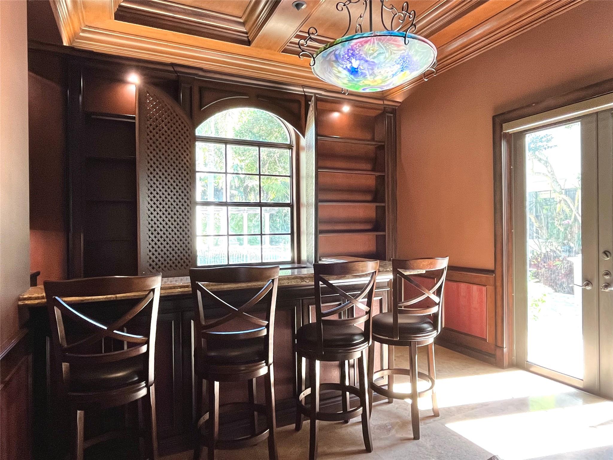 COLLINS HEIGHTS - Residential