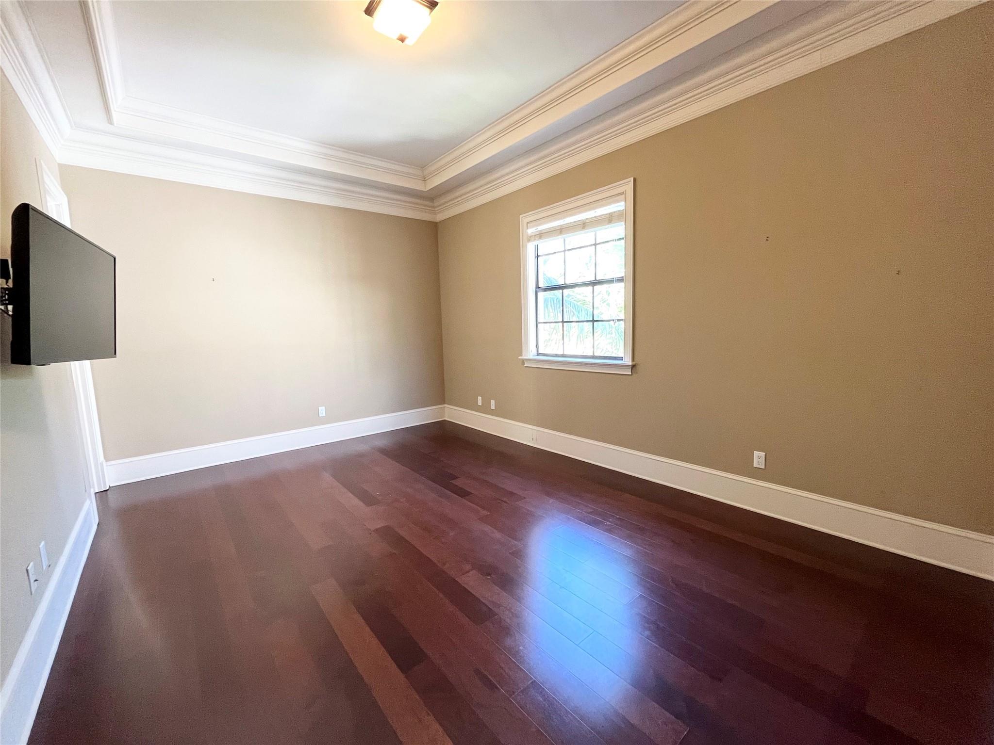 COLLINS HEIGHTS - Residential