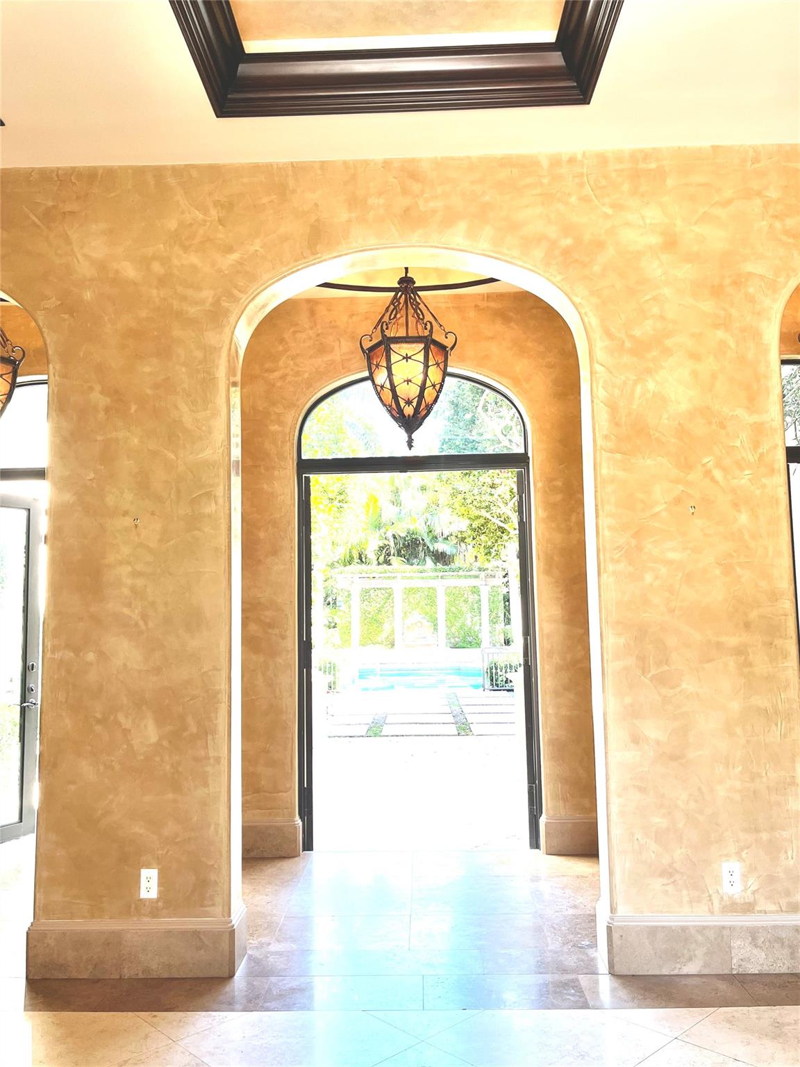 COLLINS HEIGHTS - Residential