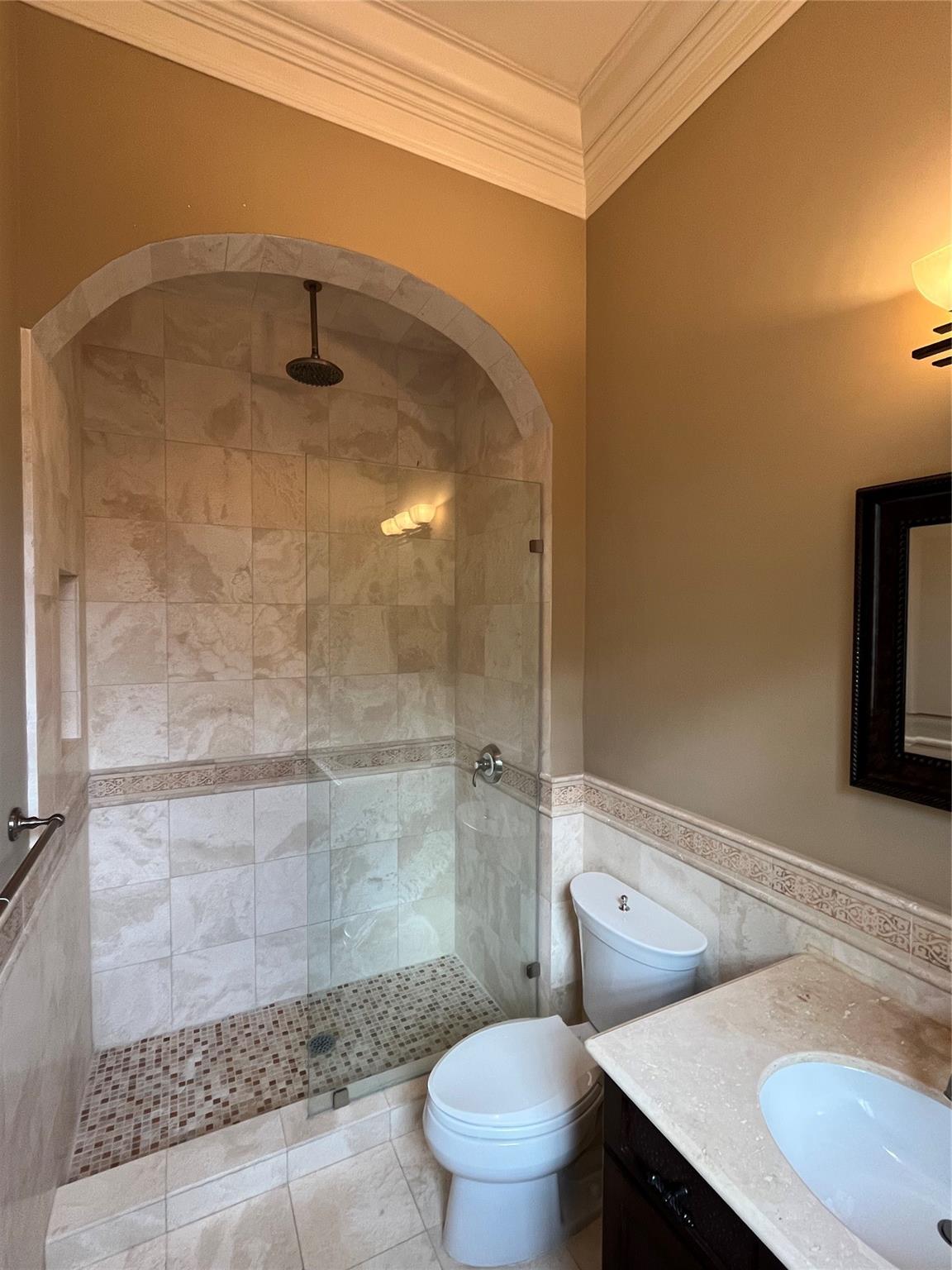 COLLINS HEIGHTS - Residential