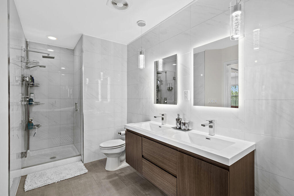 CANTERBURY AT ABERDEEN CONDO - Residential