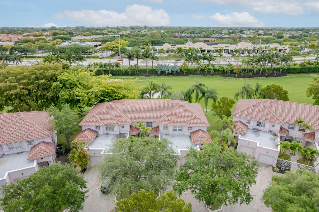 CANTERBURY AT ABERDEEN CONDO - Residential