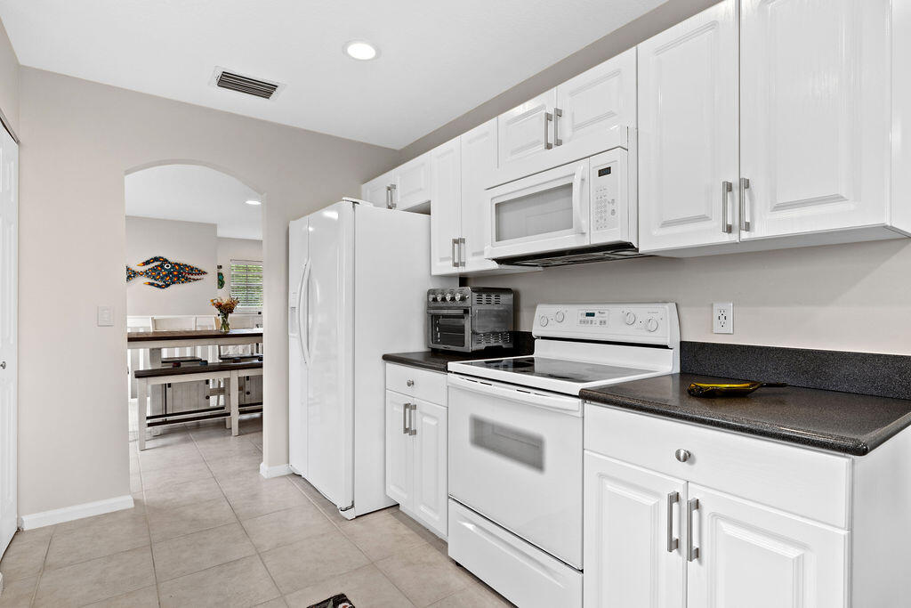 CANTERBURY AT ABERDEEN CONDO - Residential