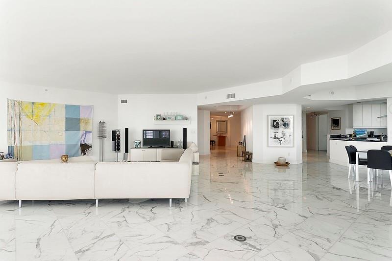 Cristelle - Residential