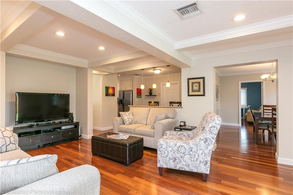 Flamingo Park Sec C 38-30 - Residential