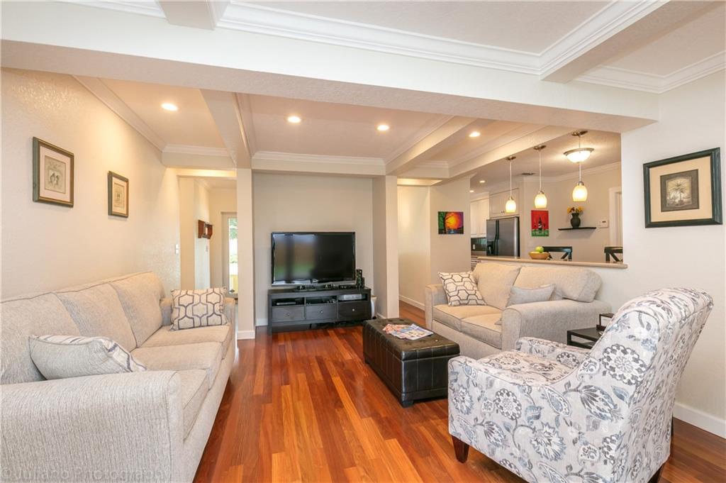 Flamingo Park Sec C 38-30 - Residential