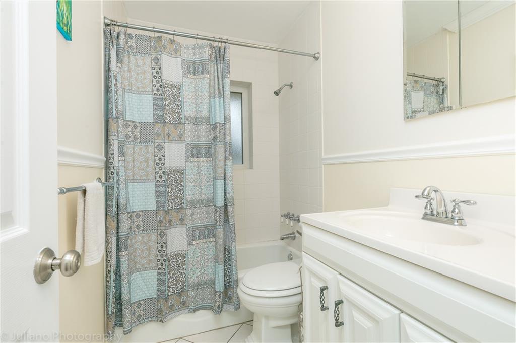 Flamingo Park Sec C 38-30 - Residential