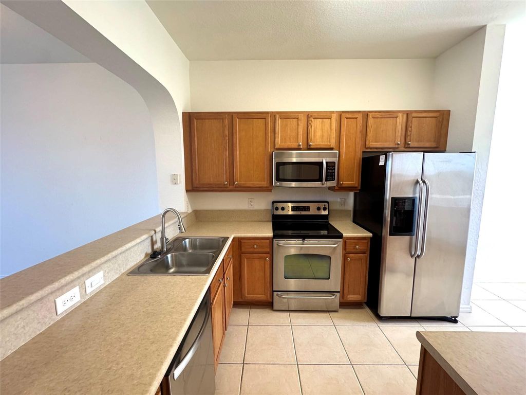 Photo of 3600 Oaks Clubhouse Drive #502, Pompano Beach, FL 33069 (MLS # F10555940)