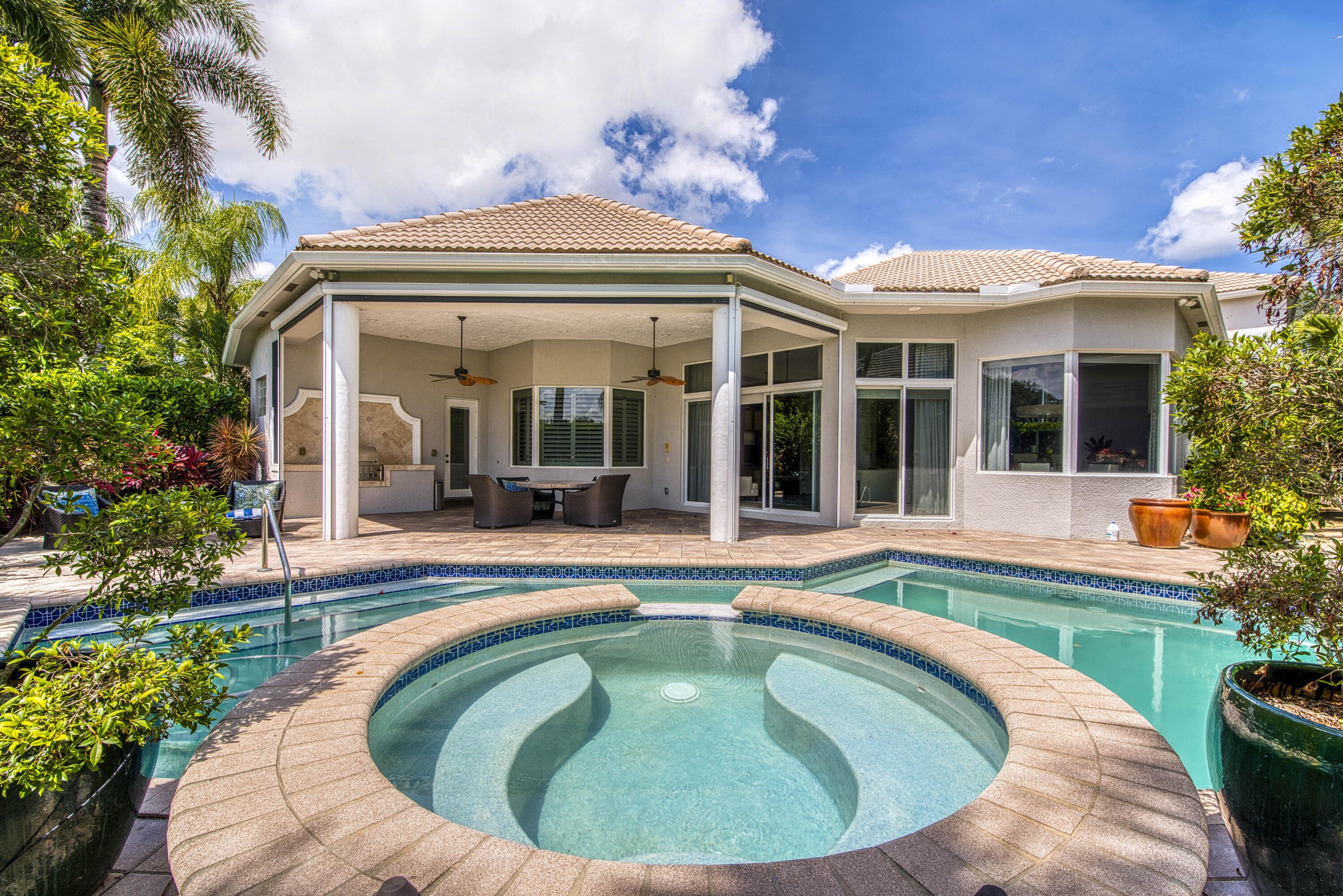 119 San Marita Way